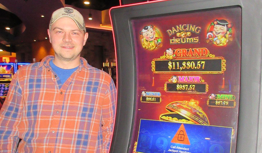 Jackpot winner, Richard, won $11,332 at Hamburg Gaming